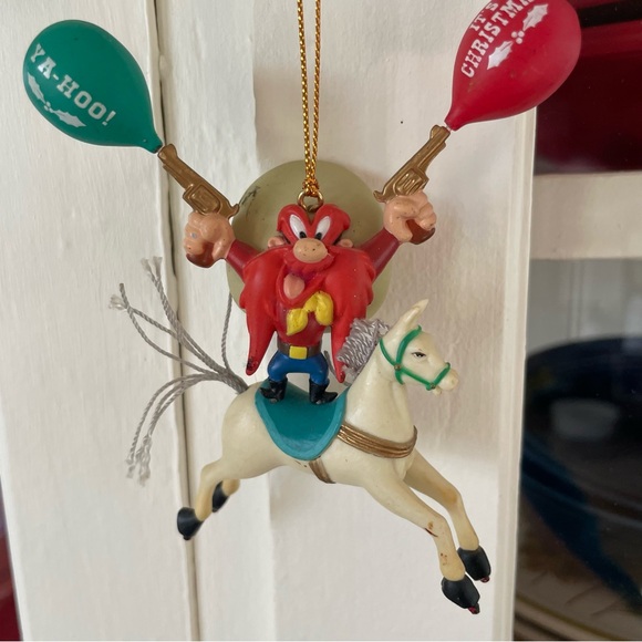 Vintage Looney Tunes Yosemite Sam Christmas Ornament❤️🎄 - Picture 2 of 3